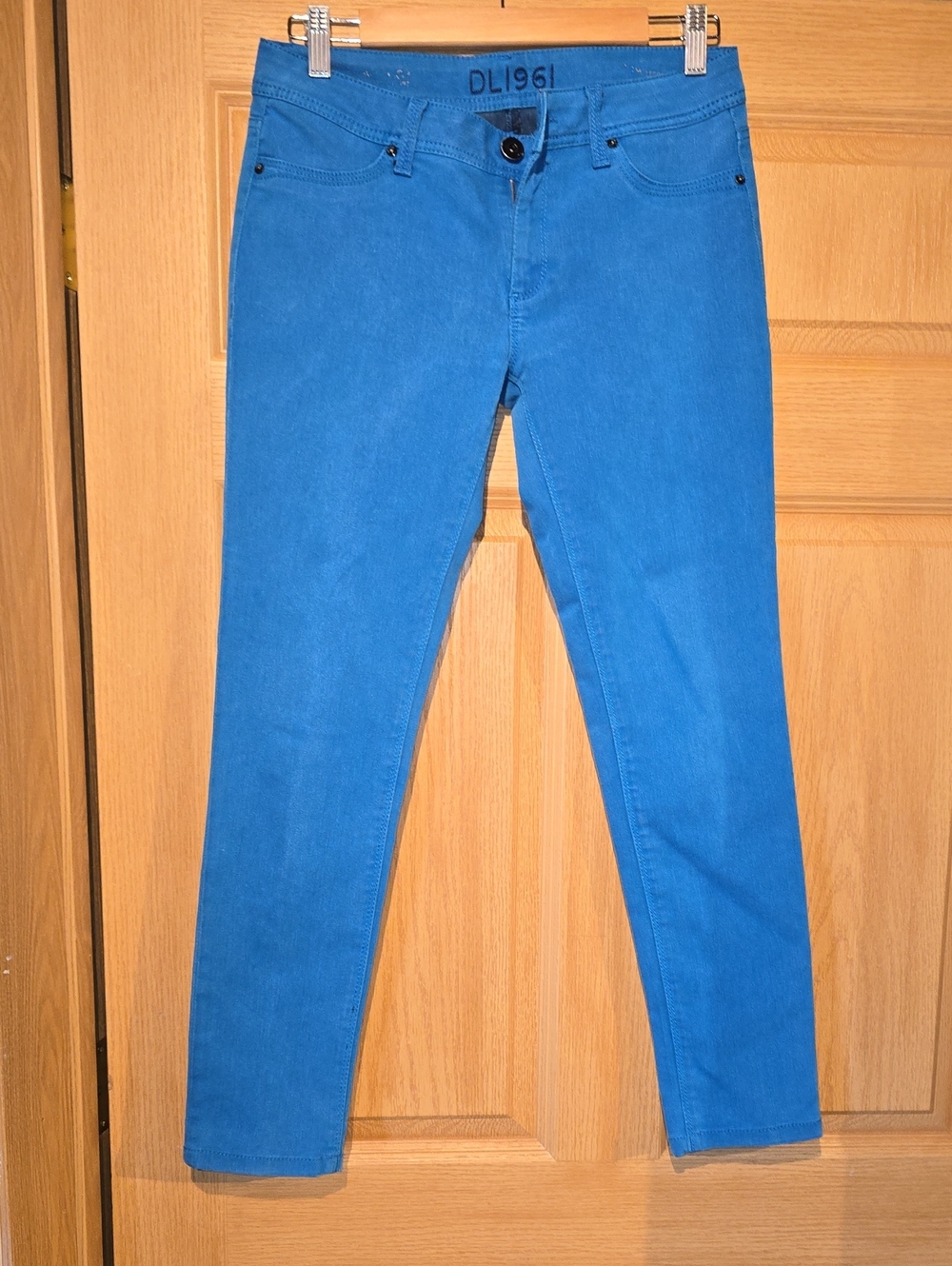 DL1961 Skinny Jeans in Vibrant Blue
